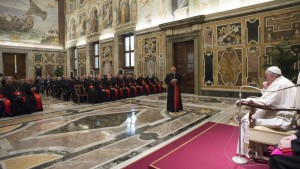el-vaticano-pone-sus-cuentas-en-manos-de-pricewaterhousecooper