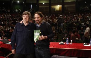 MADRID 21 04 2016 Politica Pablo Iglesias en presentacion libro de Carlos Fernandez Liria en la facultad de Filosofia de la U Complutense FOTO de AGUSTIN CATALAN