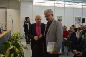 Ignacio-Francia-presentó-La-Curva-en-el-camino-acompañado-por-Enrique-de-Miguel-y-Luis-Miguel-de-Dios.-700x467